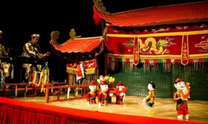 Hanoi - Halong - Ninh Binh - Water Puppet show - Buffet dinner (5ds 4ns Package)