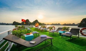 Halong Fantasea Cruise - 2 days 1 night on boat
